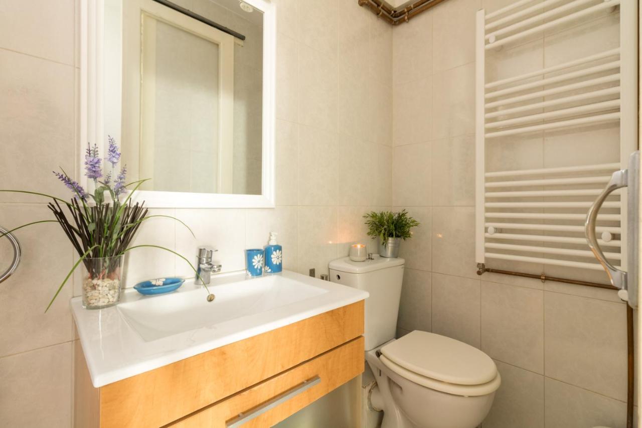 Rentbcn City Center Apartment Barcellona Esterno foto